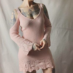🌸 Cold Shoulder Pastel Pink Ribbed Sweater Dress 🥿